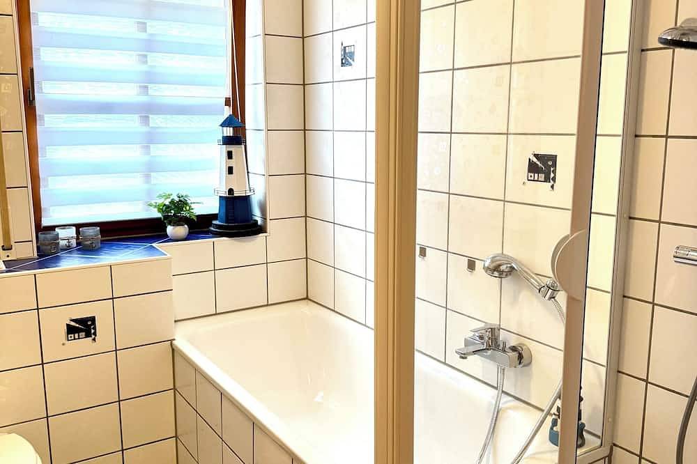 Ganze Wohnung, Gemütliche Ferienwohnung Nähe Waldrand und fränkisches Seenland in Heideck, Frankenalb