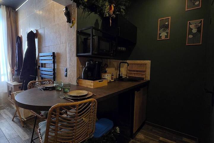 Apartamento entero, Jungle Spa Suite-Sauna & Spa in Château-Thierry, Aisne