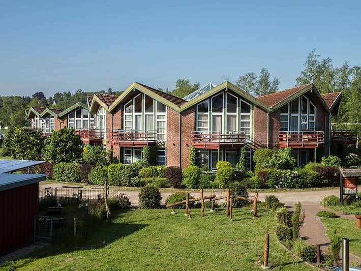Ferienpark für 6 Personen, mit Seeblick und Garten sowie Terrasse, mit Haustier am Plauer See - 2