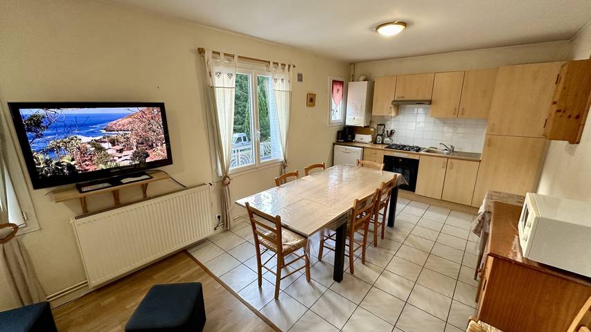 Gîte pour 8 personnes, avec jardin dans Gare Du Mont Dore - 2