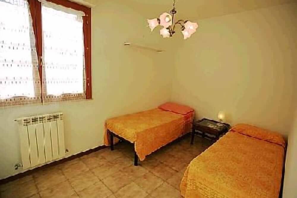 Appartamento intero, Appartamento con giardino in piccolo condominio in Scarlino, Provincia di Grosseto