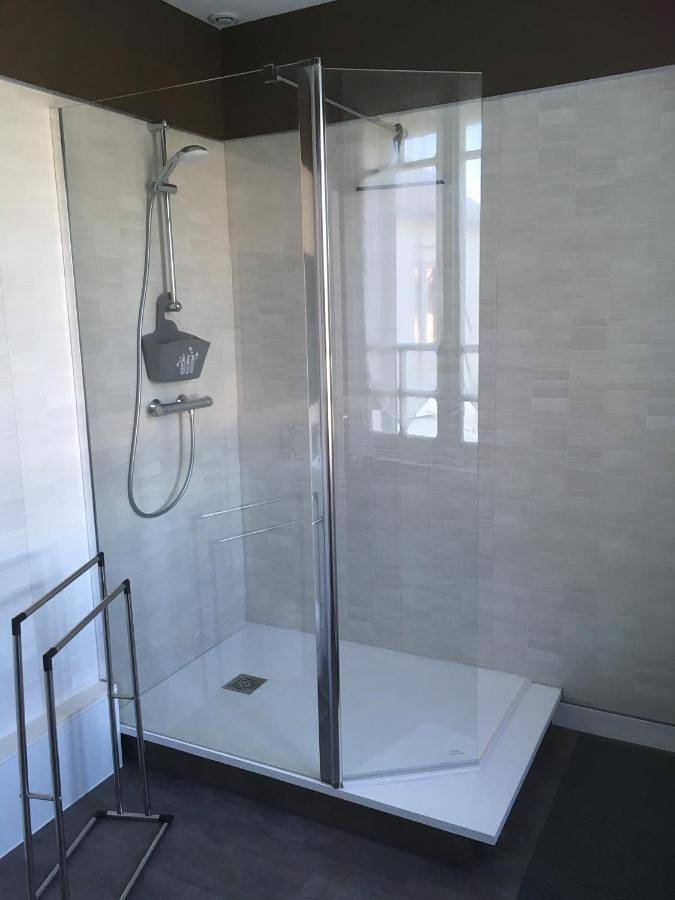 Standard Double Room with Shared Bathroom in Saint-Jean-de-Monts, Vendée