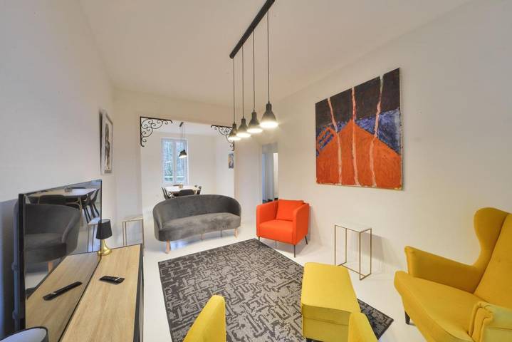 Appartement de vacances pour 5 personnes, avec Terrasse ainsi que Jardin et Vue