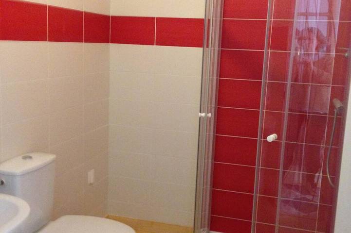 Location de vacances pour 8 personnes, avec jardin et terrasse à Guiclan - 2