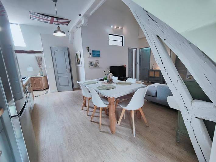 Gîte pour 5 personnes, avec jardin à Cellettes - 2