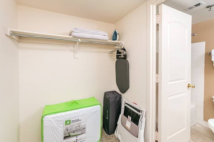 Vacation rental for 6 people, with balcony and pool in Arlington (VA)