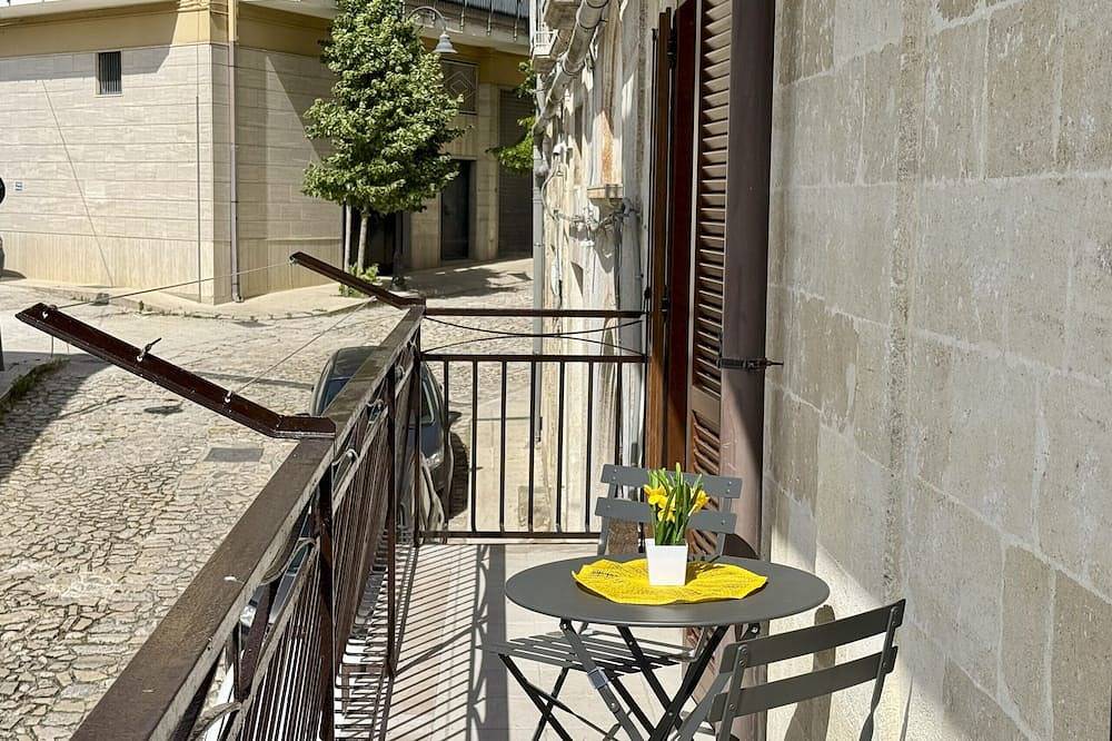 Apartamento entero, Aquamirae - Historic home with panoramic balcony - in Gravina in Puglia, Parque Nacional Alta Murgia