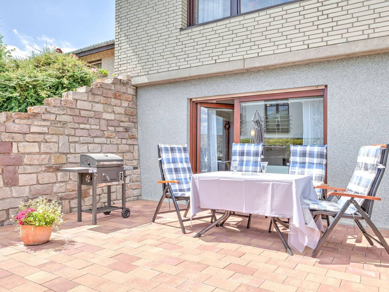 Ganze Wohnung, Sonnige Wohnung in Bad Driburg mit Garten in Bad Driburg, Kreis Höxter