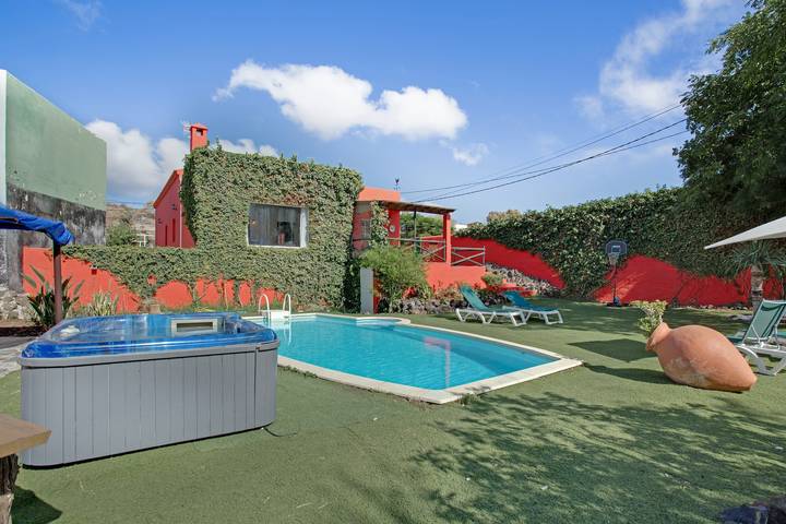 Villa für 6 Personen, mit Whirlpool und Garten in Las Palmas