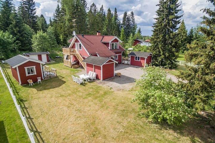 Ferienhaus für 10 Personen, mit Balkon - 1