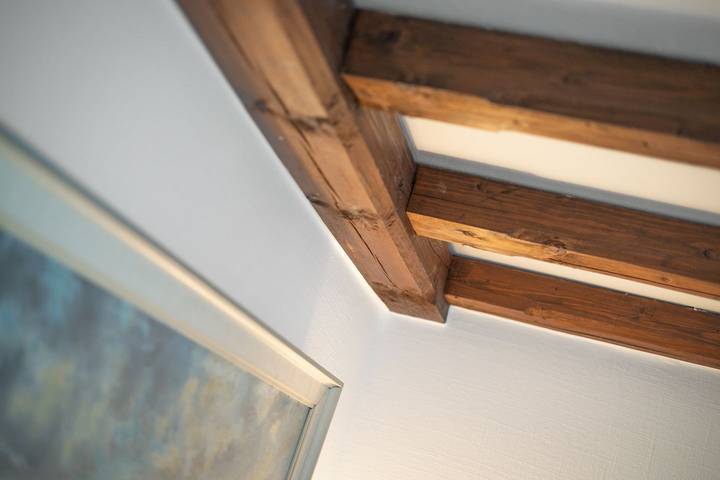 Ganze Wohnung, Die reetgedeckte, gepflegte Anlage liegt auf einem ca. 2000 m² großem Grundstück in Keitum, Sylt (Gemeinde)