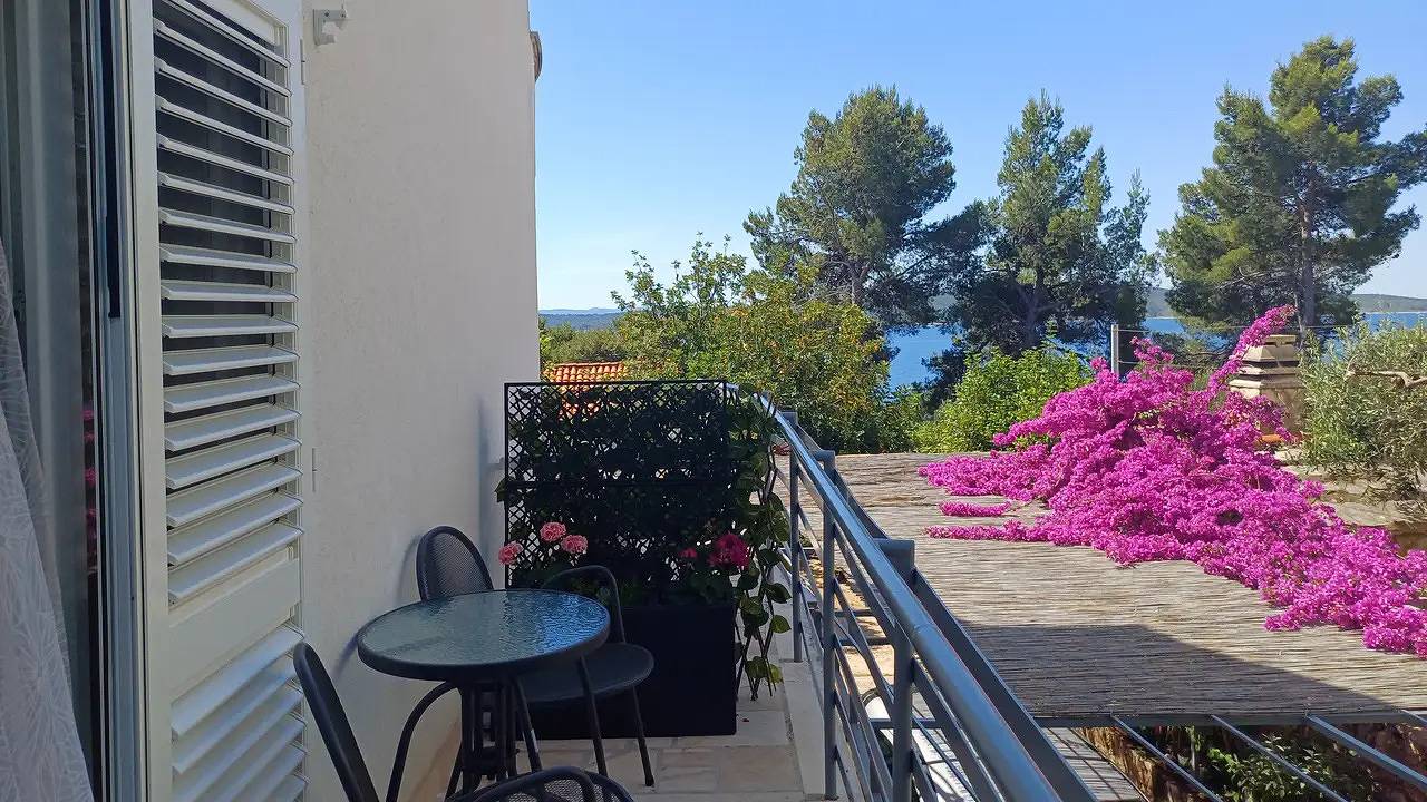 Appartamento vacanze a Zavala a partire da 122€ a notte