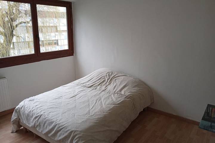 Ganze Wohnung, Apartment with free parking in Seloncourt, Französischer Jura