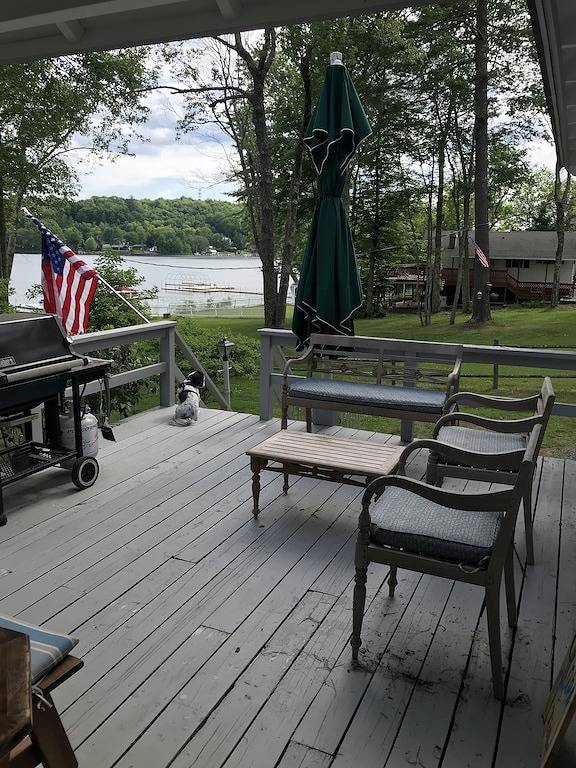 Enjoy the Magic of the Catskills in your Private Lakefront Home in Sullivan County