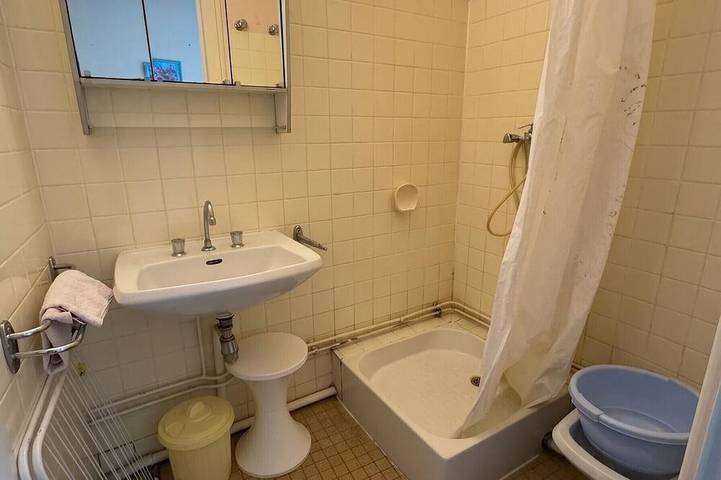 Appartement entier, Homerez - Studio à Néris-les-Bains in Néris-les-Bains, Région de Montluçon