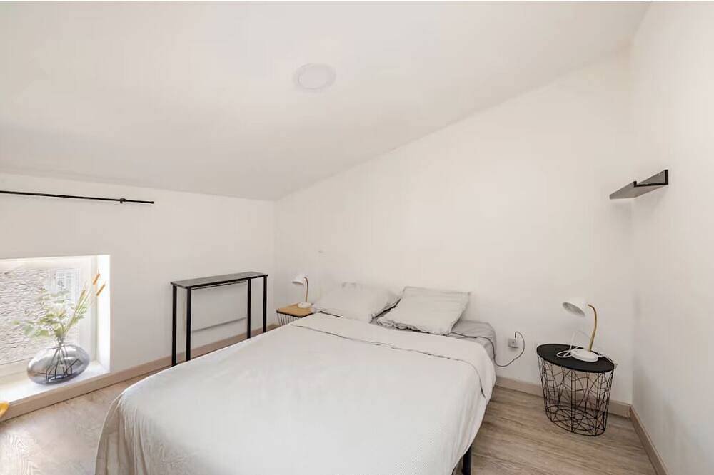 Entire apartment, Le Patio de la Cèze in Bagnols-sur-Cèze, Nimes region