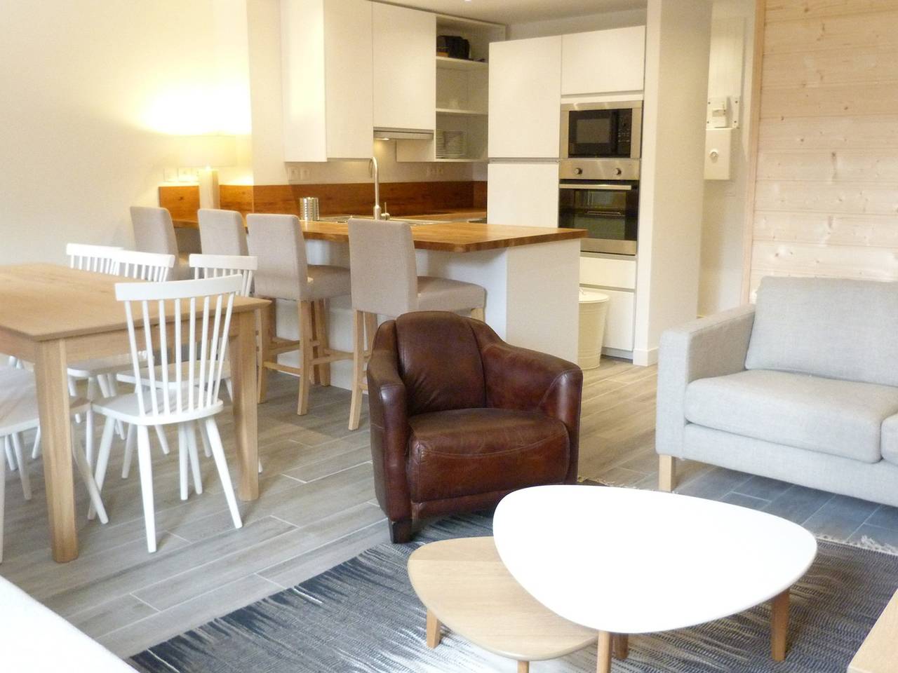 Entire apartment, Renovated 4-room apartment for 8 in the heart of Arc 1800, pets allowed in Arc 1800, Bourg-Saint-Maurice
