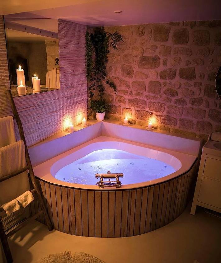 Gîte pour 2 personnes, avec jardin et jacuzzi, animaux acceptés à Pontoise - 2