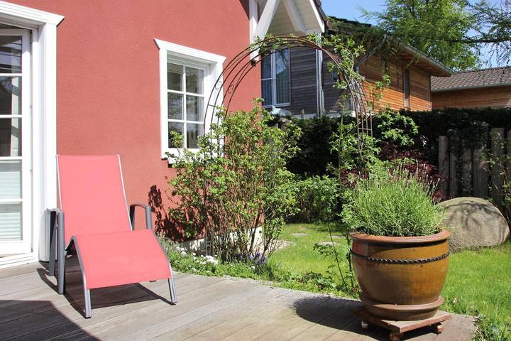 Ferienhaus für 4 Personen, mit Garten und Terrasse, mit Haustier in Prerow