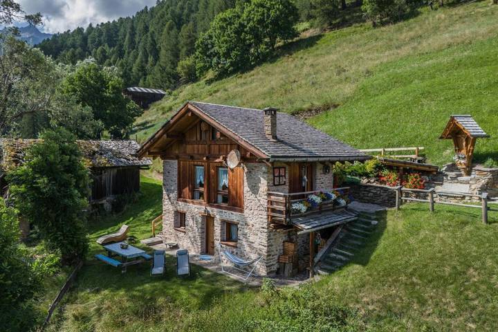 Casa vacanza per 5 persone, con Balcone e Giardino