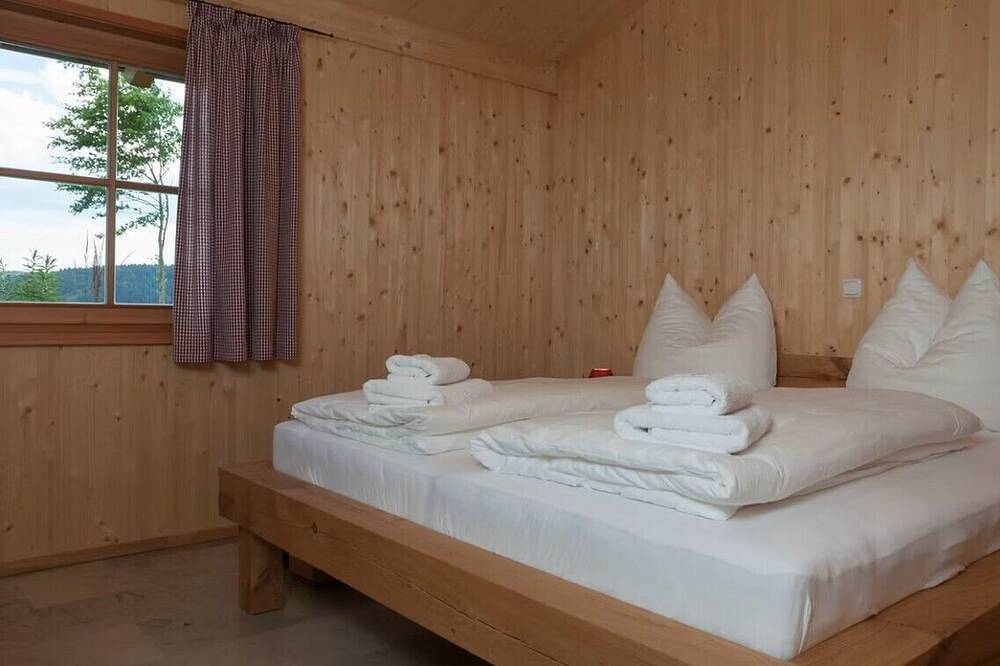 Gemütliches Ferienhaus am Biohof Schiegl im bay. Wald mit Panoramablick in Ostbayern
