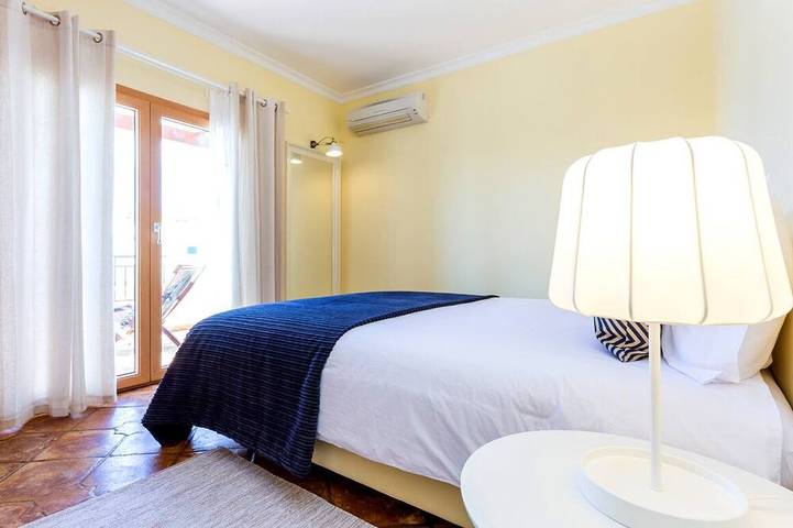 Family-friendly villa has private pool, short walk to Burgau Beach in Praia do Burgau, Budens