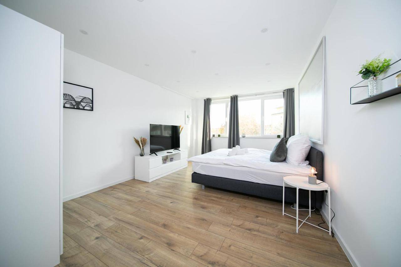 Appartement entier, One-Bedroom Apartment in Düsseldorf-Stadtmitte, Düsseldorf