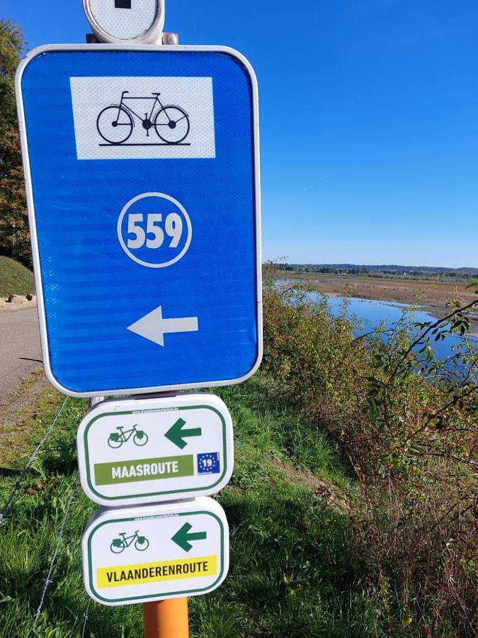 Location de vacances pour 12 personnes, avec terrasse et vue à Lanaken - 3