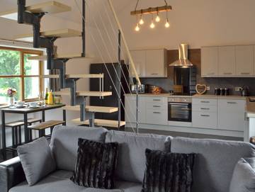 Log Cabin for 2 People in Ceredigion, Mid-Wales, Photo 4