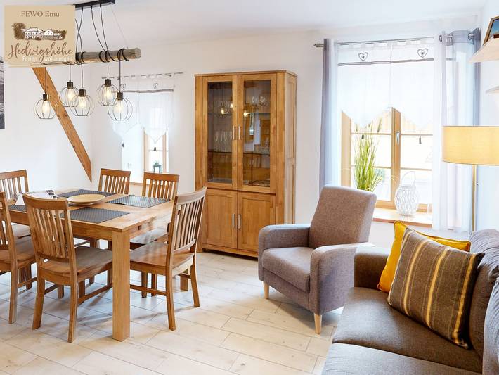 Ferienwohnung für 5 Personen, mit Balkon und Garten sowie Ausblick in Hohnstein