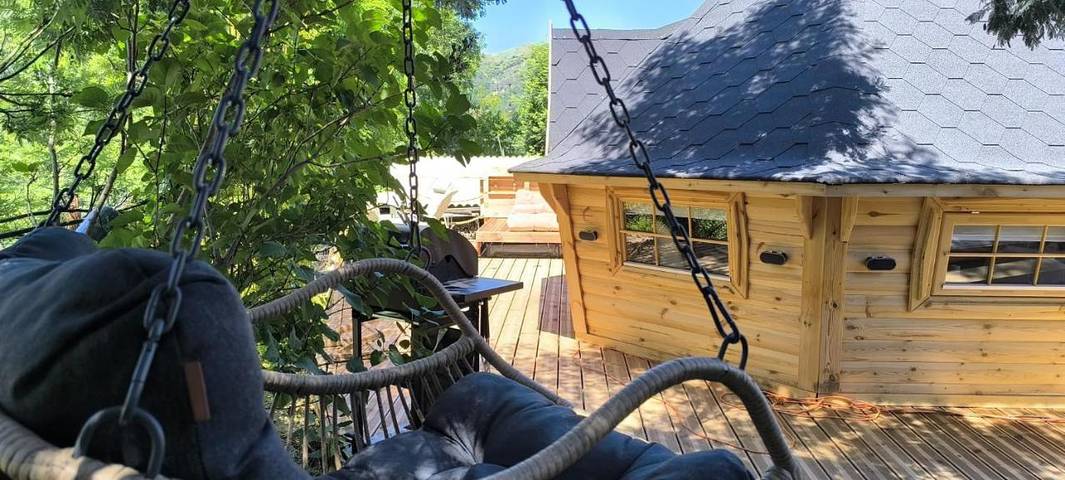 Gîte pour 2 personnes, avec Terrasse et Jacuzzi ainsi que Jardin et Piscine à Jaujac - 3