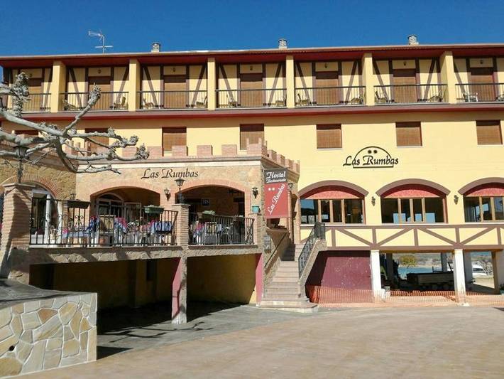 Casa de huéspuedes, con Terraza y Jardín en Nuévalos