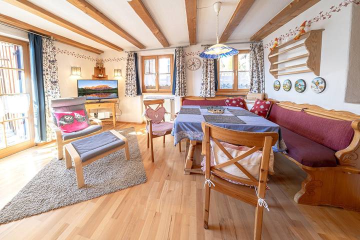 Ferienwohnung für 4 Personen, mit Terrasse und Ausblick, mit Haustier in Wallgau - 3