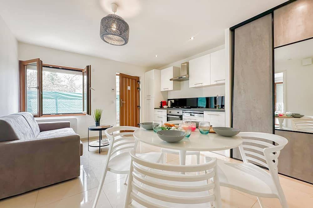 Apartamento entero, Neyt parking in Cran-Gevrier, Región de Annecy