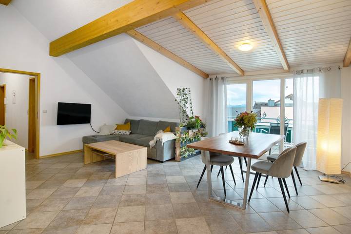 Ferienwohnung für 2 Personen, mit Balkon und Seeblick in Landkreis Lindau