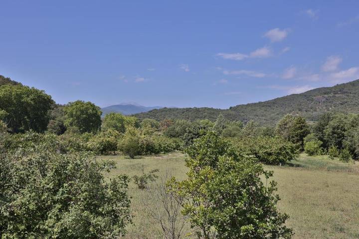 Hôtel pour 2 personnes, avec jardin ainsi que piscine et vue, animaux acceptés à Reynès - 2