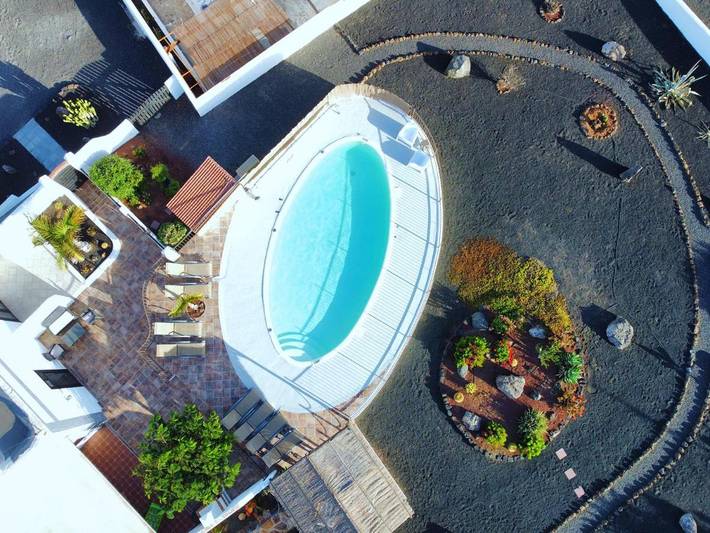 Casa rural para 8 personas, con jardín además de vistas y piscina en Mácher - 2