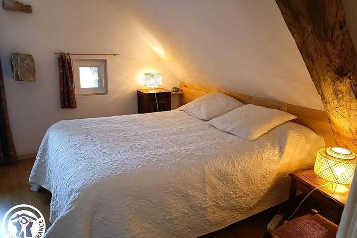 Location de vacances pour 4 personnes, avec jardin, animaux acceptés à Varaire - 2