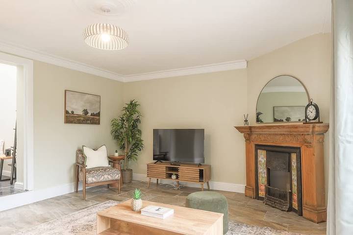 Holiday rental for 8 people, with Garden in Gower
