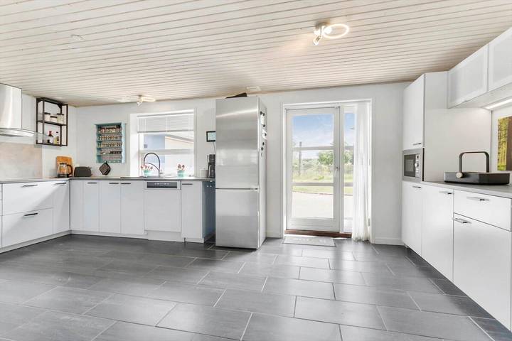 Ferienhaus für 8 Personen, mit Garten und Whirlpool sowie Sauna und Terrasse, mit Haustier in Blokhus - 3