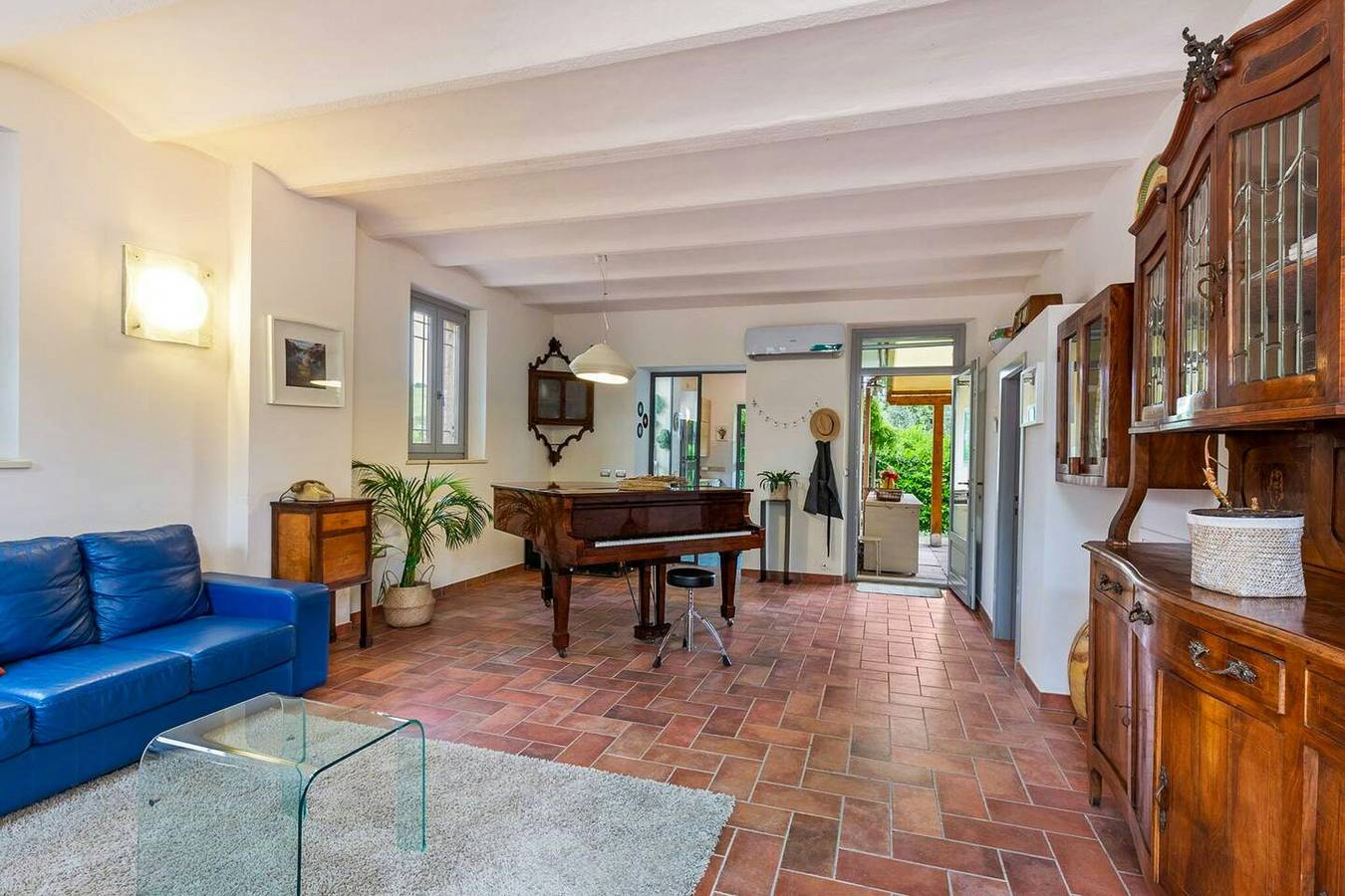 Villa aus dem 20. Jahrhundert mit Pool in der Nähe von Ostra in Ostra, Ancona Provinz