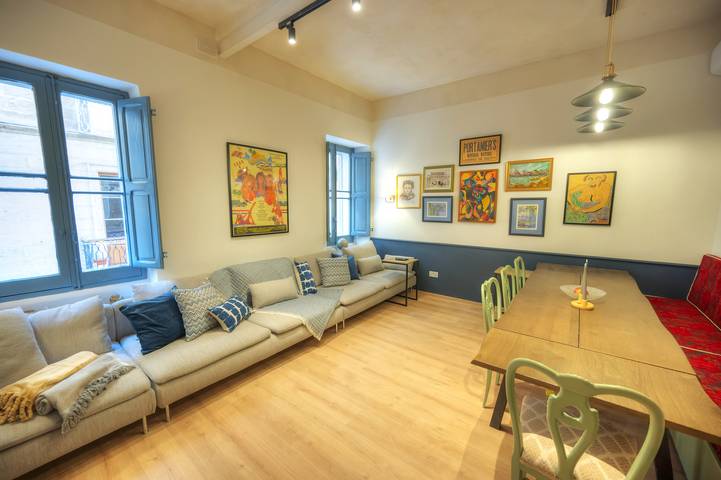 Apartment for 8 people in Valletta