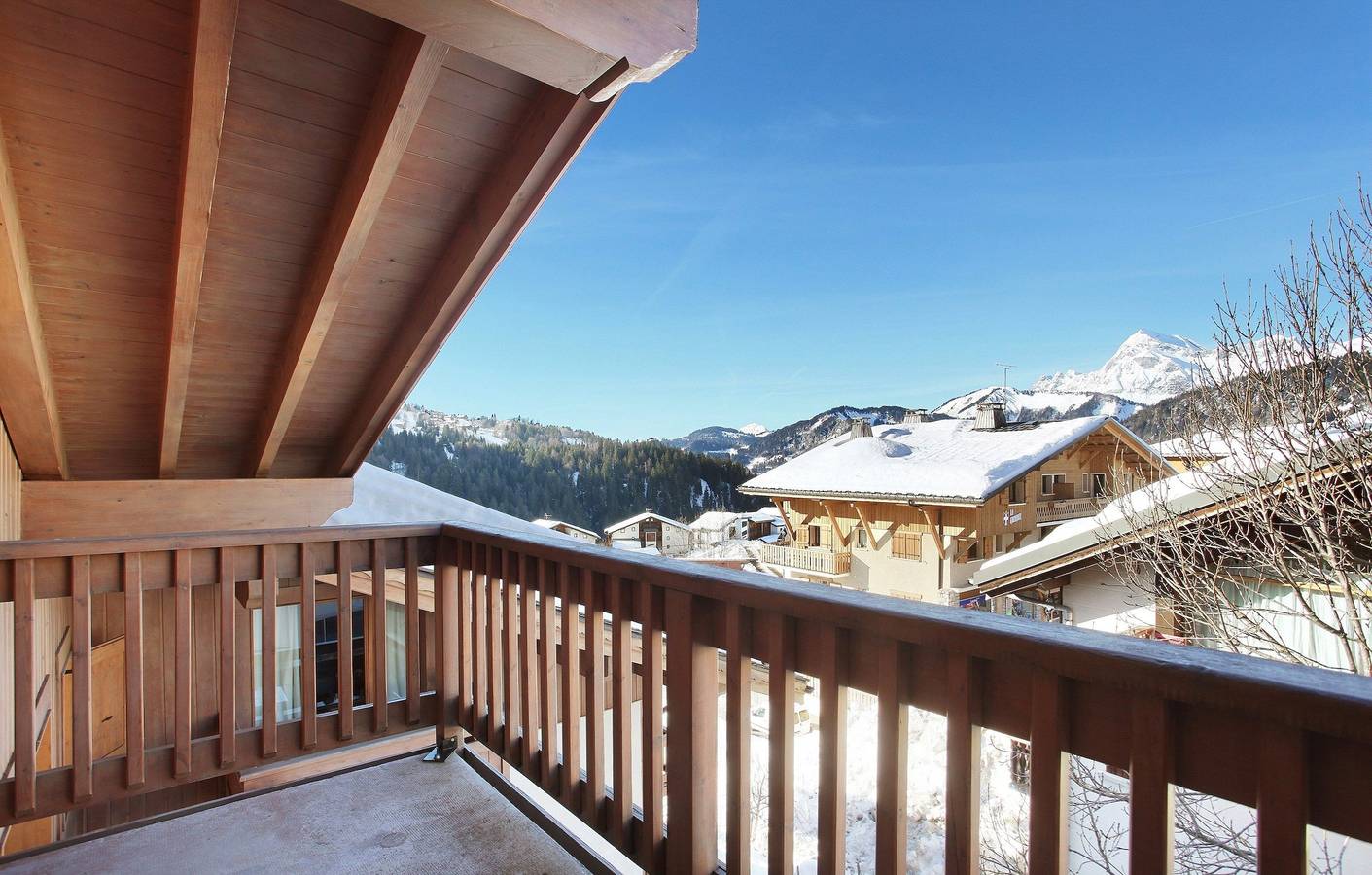 Appartement entier, Appartement de vacances pour 4 personnes avec balcon in Notre-Dame-de-Bellecombe, Région d'Albertville