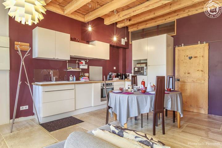 Gîte pour 4 personnes, avec terrasse à Brison-Saint-Innocent - 4