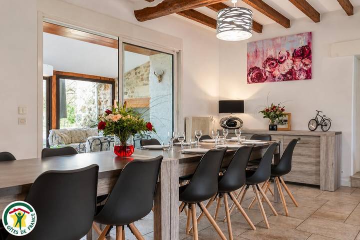 Gîte pour 16 personnes, avec piscine ainsi que jardin et balcon dans Marne - 3