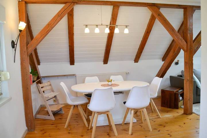 Ferienwohnung für 6 Personen, mit Pool und Garten sowie Balkon - 1