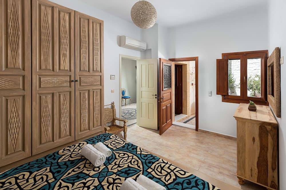 Villa Eleni Lindos 3 Schlafzimmer Luxushaus mit Whirlpool in Lindos Beach, Lindos