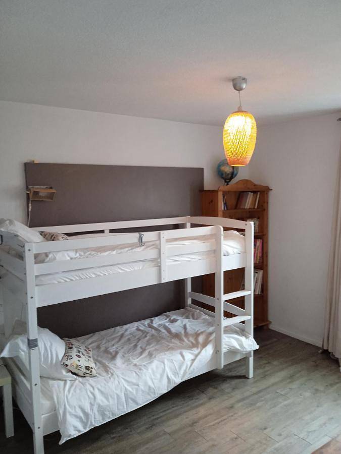 Gîte pour 6 personnes, avec balcon et vue, animaux acceptés à Billère - 4