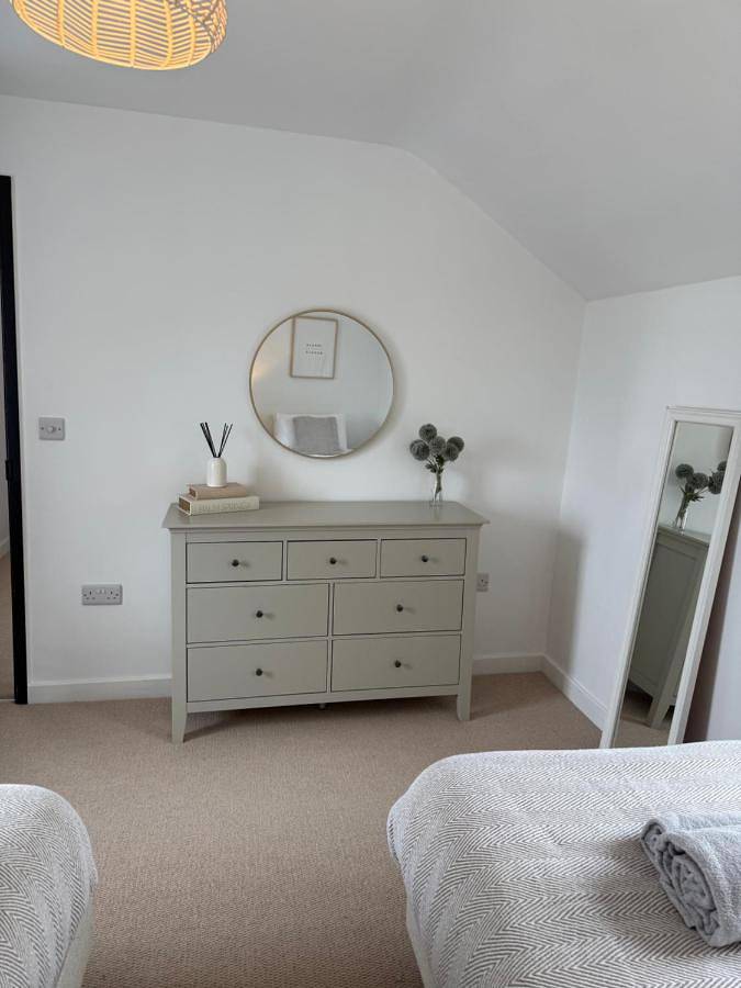 New renovated beach front cottage in Mousehole, Cornwall