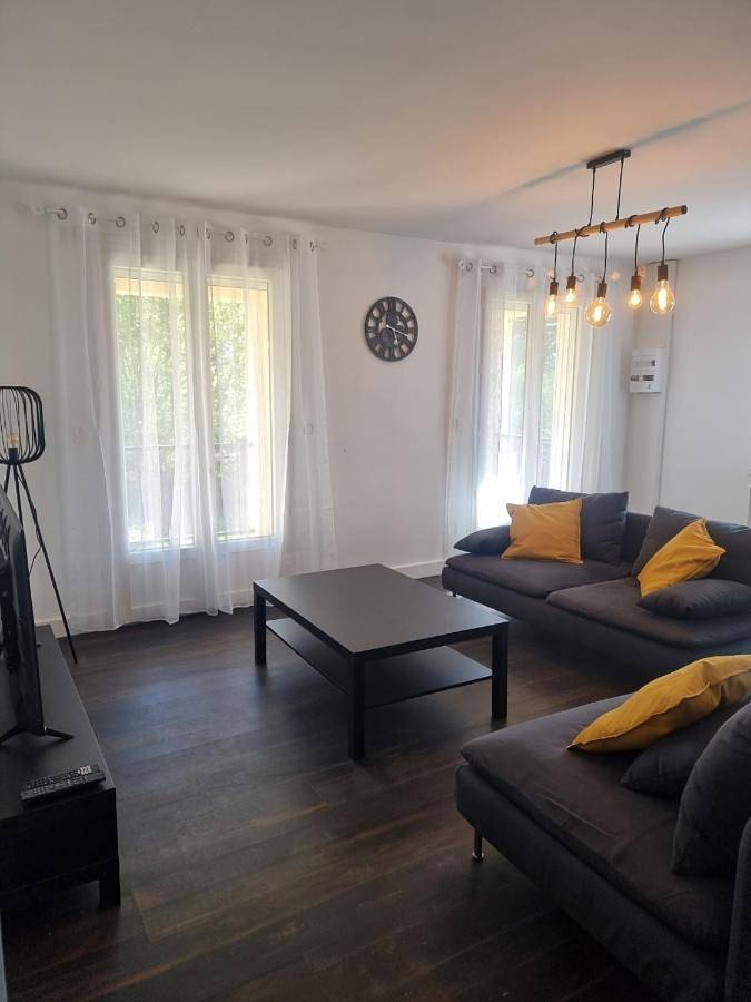 Appartement de vacances pour 6 personnes, avec Balcon et Terrasse ainsi que Jardin et Vue
